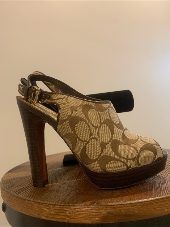 Coach Khaki and Brown Signature Canvas Peep-Toe Slingback Heels with bracelet
